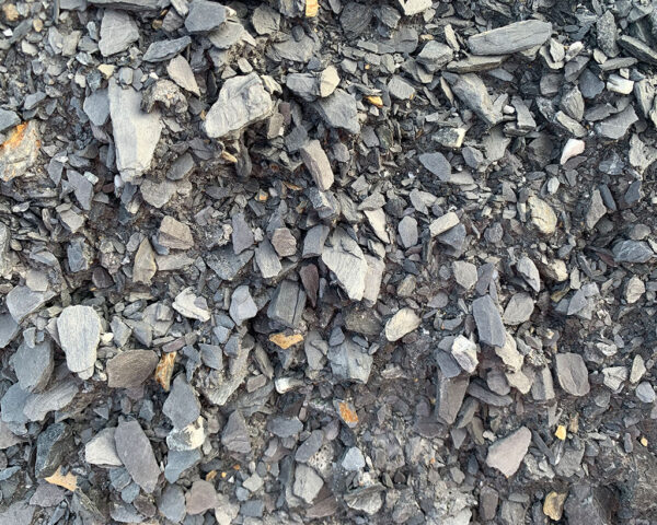 Slate Crushed Pathway - Image 2